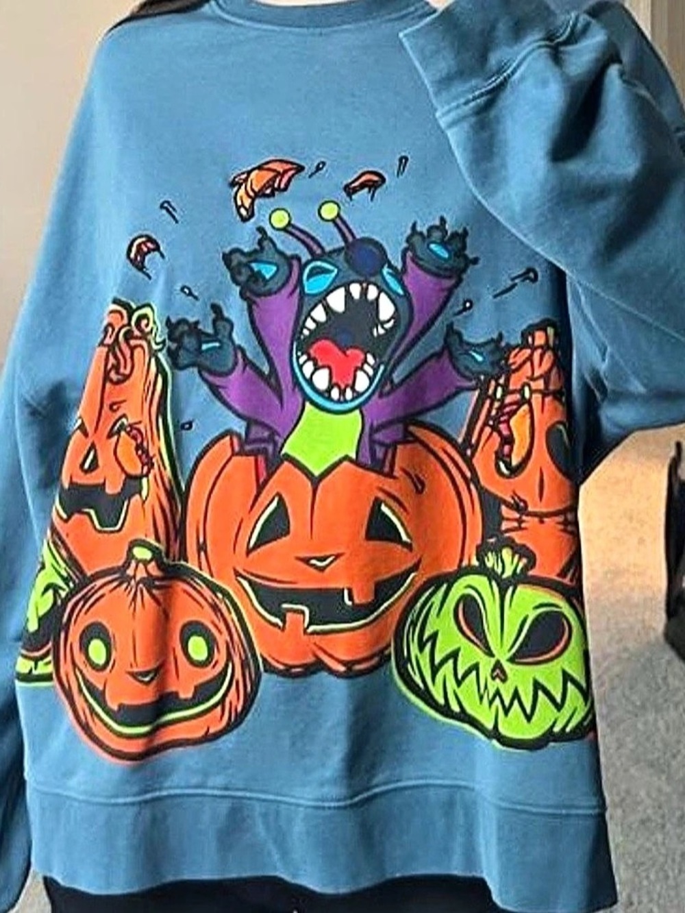 Disney Parks Halloween Stitch Pumpkin Crewneck Sweatshirt